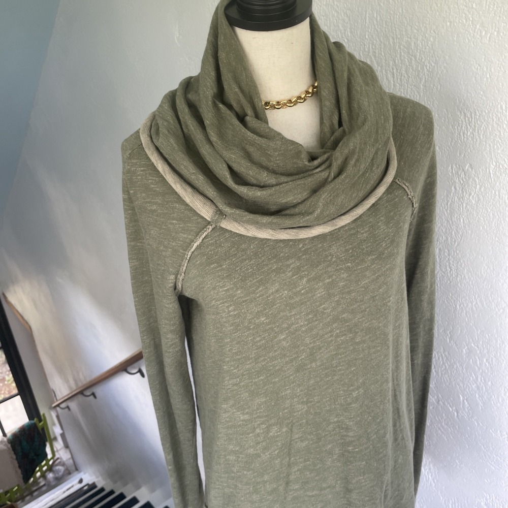 Free People BEACH Heather Green Cotton Long Sleeve Cowl Neck Pullover Size M - Picture 4 of 9